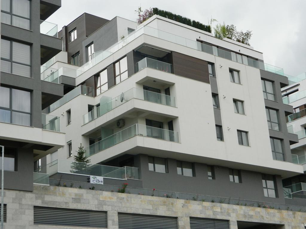 Apartament Monadin Ultracentral Braşov Exterior foto